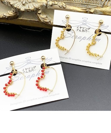 ハートモチーフビーズイヤリング