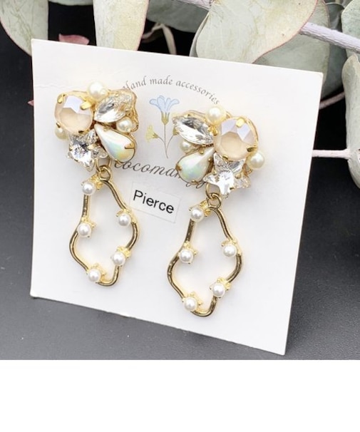 ビジュー×パール付き変形フープピアス