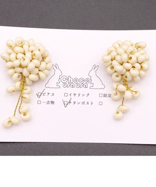 カラービーズワイヤーピアス