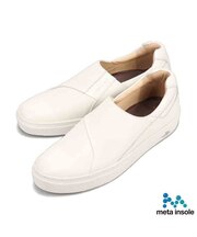 履くだけで『疲労回復』 madrasリカバリーシューズ　metaインソール 搭載 柔靭で軽快なスリッポンスニーカー　M506MT