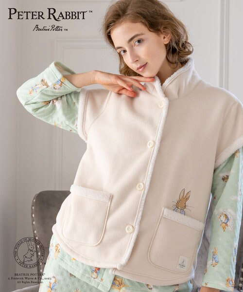 ピーターラビットTMフリースボアベスト｜ナルエーの通販｜&mall