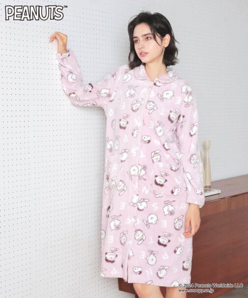 PEANUTS TMシャイニースノーワンピース ルームウェア ネグリジェ 部屋着 あったか もこもこ スヌーピー タンブラー乾燥可能