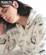 PEANUTS TMシャイニースノーショールカラーパジャマ ルームウェア セットアップ 部屋着 あったか もこもこ スヌーピー チャーリー・ブラウン おしゃれ タンブラー乾燥可能