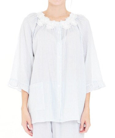 50/ダブルガーゼストライプレーシーパジャマ　セットアップ　ルームウェア　ストライプ　花のレース　大人可愛い　上品　軽やか　７分袖　綿100％　お肌に優しい