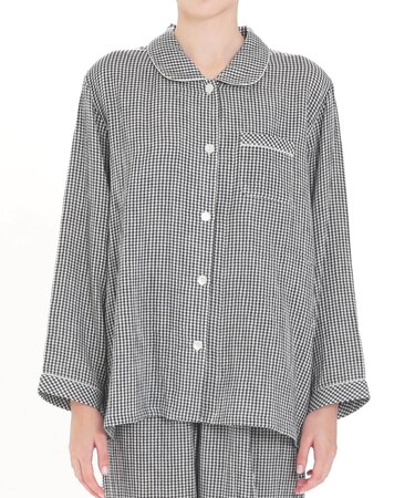 シュークリームガーゼ(R)シャツパジャマ　上下セット　ルームウェア　綿100％　やわらか　ふっくら　肌に優しい　着心地がいい　季節の変わり目　シンプル　大人可愛い　上品