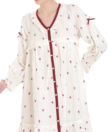 コットンダブルガーゼいちごフリルドレス ネグリジェ ワンピース ルームウェア 部屋着 綿100％ やわらか 着心地がいい いちご ベリー 秋 大人かわいい ゆったり