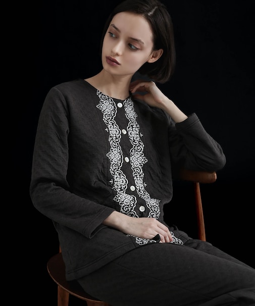 裏綿接結(綿入り)ブドォワールセットアップ ルームウェア 上下セット パジャマ 部屋着 あったか お肌に優しい 肌側綿100％ 着心地がいい 大人かわいい おしゃれ 上品 エレガント 花 刺繍