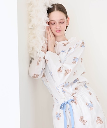 コットンダブルガーゼおやすみベアフリルパジャマ 上下セット ルームウェア 部屋着 綿100％ お肌に優しい やわらか 着心地がいい くま クマ 上品 大人可愛い かわいい おしゃれ