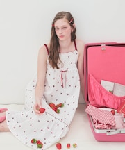 コットンダブルガーゼいちごキャミソールドレス ネグリジェ ワンピース ルームウェア 部屋着 綿100％ お肌に優しい やわらか 着心地がいい いちご 上品 大人可愛い かわいい おしゃれ