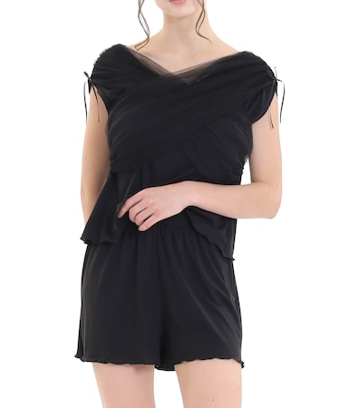 ルナ・チュールセットアップ 上下セット パジャマ ルームウェア 部屋着 やわらか 着心地がいい カシュクール 上品 大人可愛い かわいい おしゃれ 儚い ショートパンツ