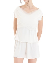 ルナ・チュールセットアップ 上下セット パジャマ ルームウェア 部屋着 やわらか 着心地がいい カシュクール 上品 大人可愛い かわいい おしゃれ 儚い ショートパンツ