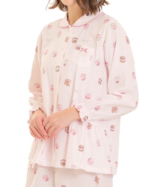 ダブルガーゼマカロンシャツパジャマ 上下セット ルームウェア 部屋着 綿100% お肌に優しい やわらか 着心地がいい スイーツ柄 お菓子 上品 かわいい 大人可愛い おしゃれ