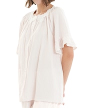 コットンダブルガーゼストライプレーシーパジャマ 上下セット 部屋着 ルームウェア ストライプ さわやか 着心地がいい やわらか 軽やか お肌に優しい 綿100％ 大人かわいい お花のレース