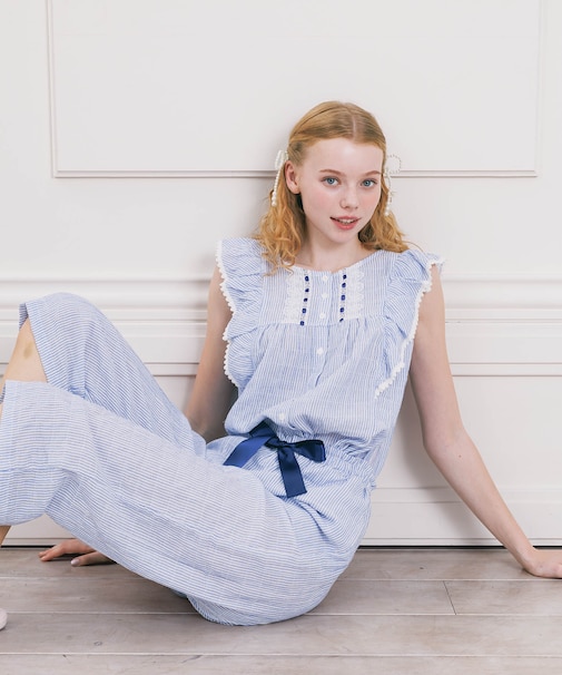 シャーリング表ジャガードストライプ＆シャンブレーフリルパジャマ 上下セット 部屋着 ルームウェア ギンガムチェック ストライプ 無地 さわやか 着心地がいい やわらか 軽やか お肌に優しい 綿素材 大人かわいい フリル おしゃれ