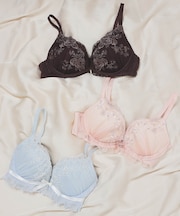 ブラジャー3本セット福袋 10,000円相当 約70％OFF ハッピーバッグ お買い得 大人かわいい