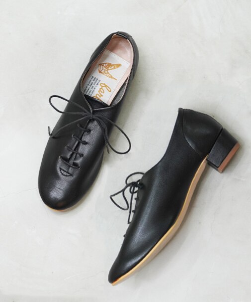 【 farfalle ファルファーレ 】レースアップ 3cmヒール パンプス