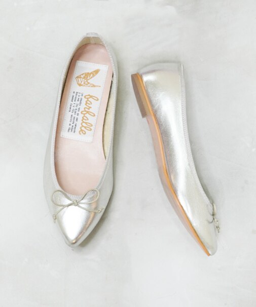 【 farfalle ファルファーレ 】ポインテッドトゥ 1cmヒール パンプス