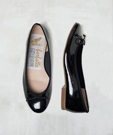 【 farfalle ファルファーレ 】ラウンドトゥパンプス