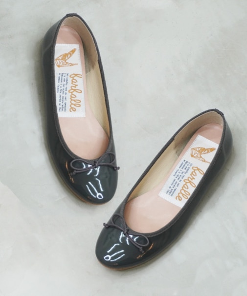 【 farfalle ファルファーレ 】ラウンドトゥパンプス