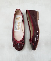 【 farfalle ファルファーレ 】ラウンドトゥパンプス