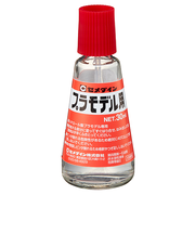 セメダイン　プラモデル用　30mL