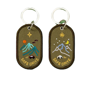 いろは出版　いろは出版　2／8b（ツーインエイトビリオン）　ペアキーリング　SAFE　DRIVE