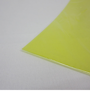 塩ビ板　330×360×0.4mm　クリアイエロー