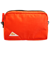 ケルティ（KELTY）　トラベルポーチ　オレンジ