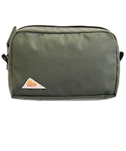 ケルティ（KELTY）　トラベルポーチ　セージ