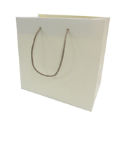 Z＆K　キャリーバッグ　22－229　ホワイト