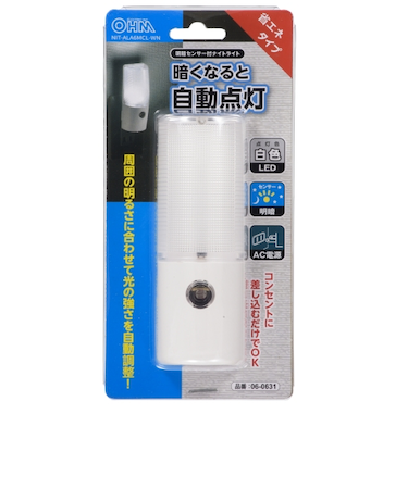 オーム電機　LEDナイトライト　明暗センサー　白色LED　NIT-ALA6MCL-WN