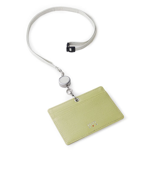 イズイット（IS／IT）　ノボ2　小物　IDカードホルダー　972621　シロ