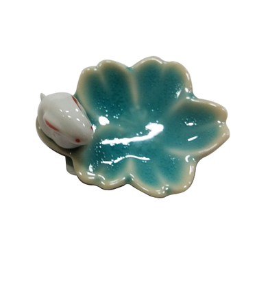 波佐見焼　桜うさぎ　箸置　39066　グリーン