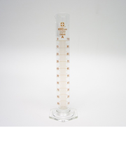 ガラスメスシリンダー　100mL
