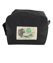 サンパック（SUNPAK）　ナイロンポーチ　ブラック