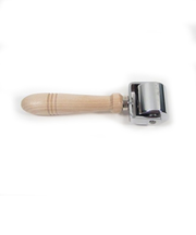 中西　ローラー