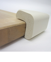 安心クッション　コーナー用　大　アイボリー