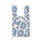 【お買い得】 ダブリュピーシー(Wpc.) ニットトートバッグ 花と鳥ブルー