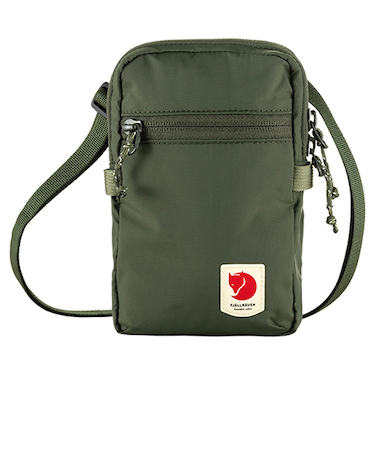 フェールラーベン（FJALL　RAVEN）　HighCoastPocket　23226　0.8L　MountainGreen