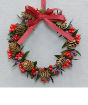 【クリスマス】　南貿易　ベリー＆パインコーンリース