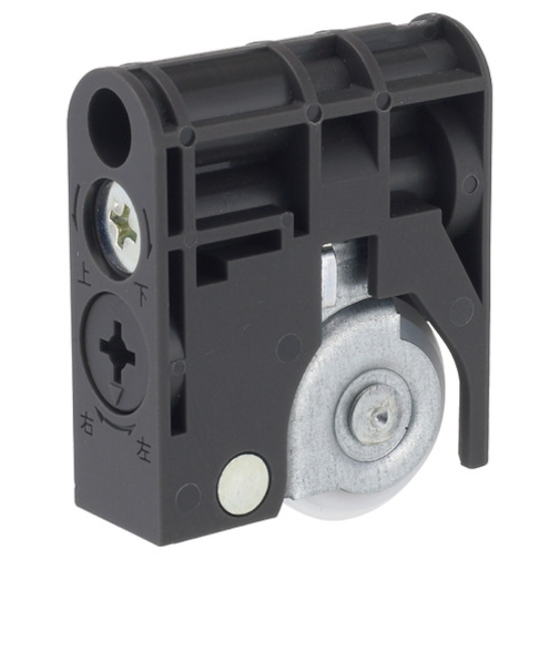 ベスト　二次元調整戸車　Y型　アンバー