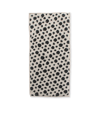 カレラ（Calela）　抗菌消臭　今治ハーフハンカチ　CA－HH－B　アイボリー