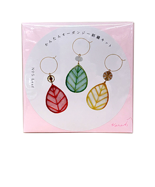 カナ（kana）　かんたんオーガンジー刺繍キット　ピアス　No.5　leaf　グリーン