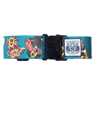 タビタツ　スーツケースベルト　招き猫　青