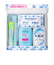 花王　クリアクリーン携帯用　お泊りセット