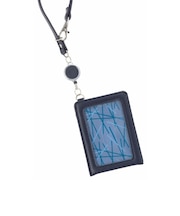 ノフェス（nofes）　リール付パスケース　ミッドナイトネイビー