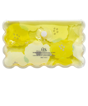 ダブリュピーシー（Wpc.）　フラップポーチ型アイスパック　ピオニイエロー