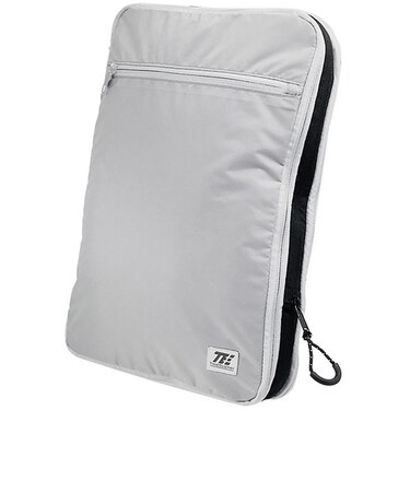 トラベルクイップメント（Travel　Equipment）　圧縮クローズケース　Lサイズ　グレー