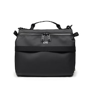 シー(CIE) GRID3 BUTTERFLY SACOCHE-M 032077 ブラック