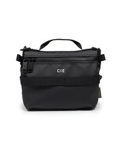 シー（CIE）　GRID3　BUTTERFLY　SACOCHE-S　032078　ブラック